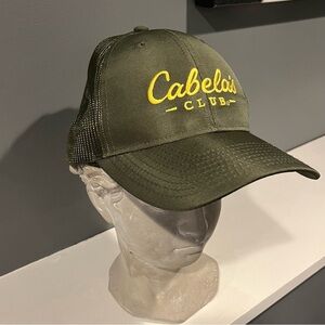 🌼CABELA’S CLUB GREEN TRUCKER HAT🌼